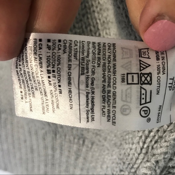 Gap knit gray cardigan sweater - Picture 10 of 12